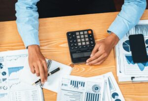 Read more about the article Business setup cost in Dubai (2026)