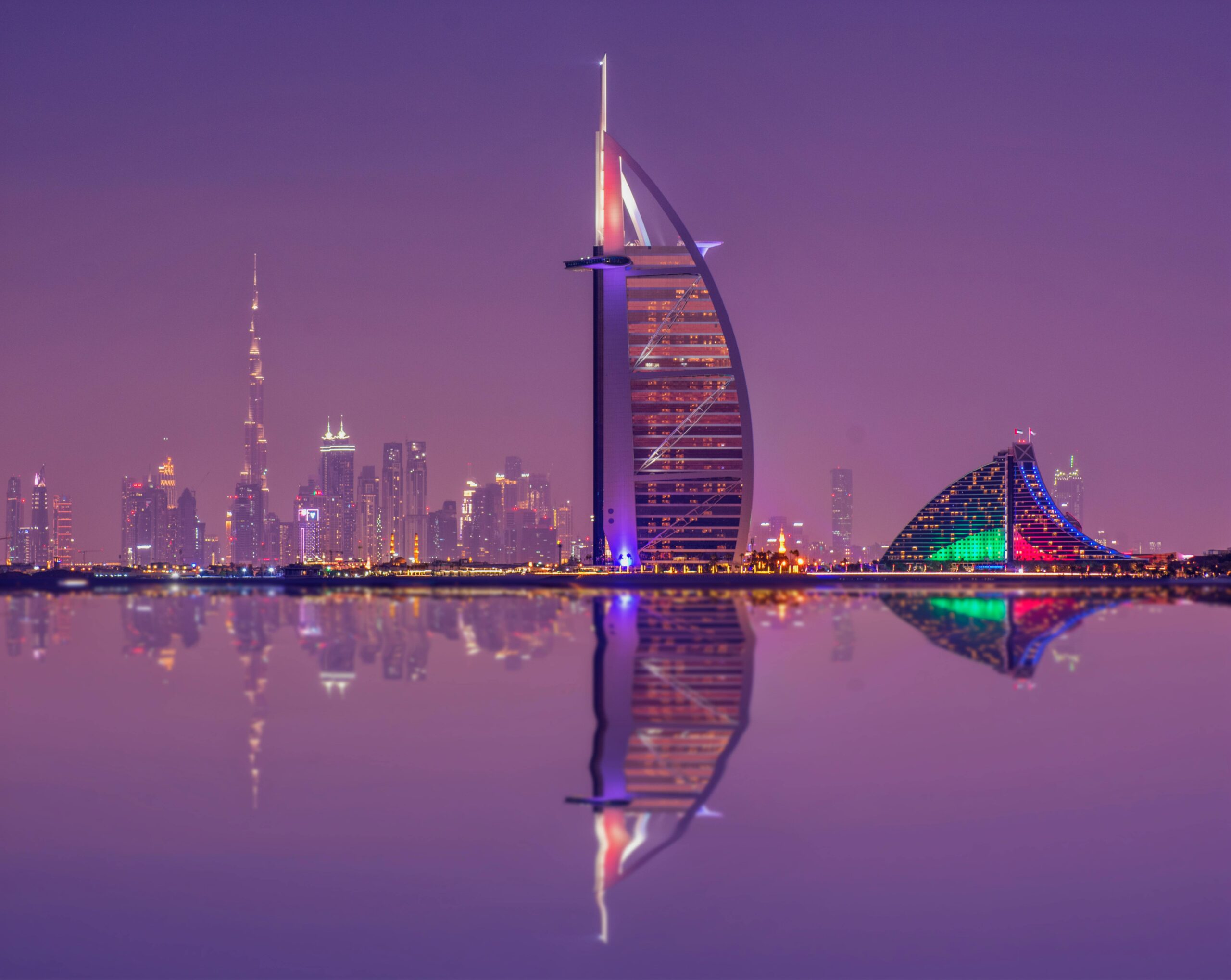 Read more about the article How to Start a Hotel Business in Dubai?